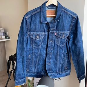 Levi’s jeans jacket